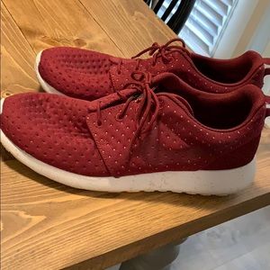 Nike Roshe men’s shoe